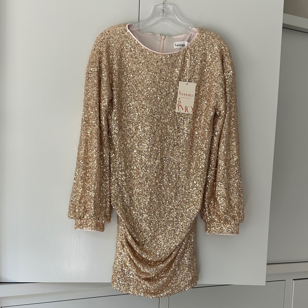 Elegant Gold Sequin Mini Dress